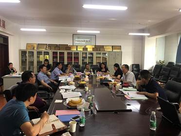 说明: 法公司3 说明: 法公司3
